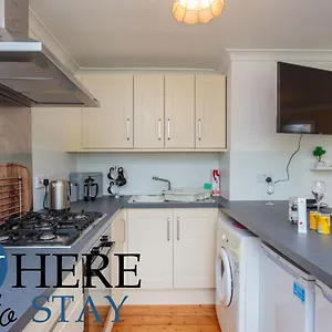 Apartamento Lovely By The Hillwood Park-free Parking, Edimburgo
