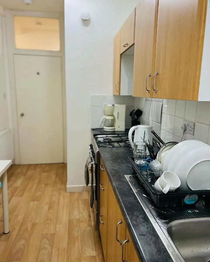 Historic Royal Mile Flat , 5Min From Waverly Railway Station Lägenhet Edinburg